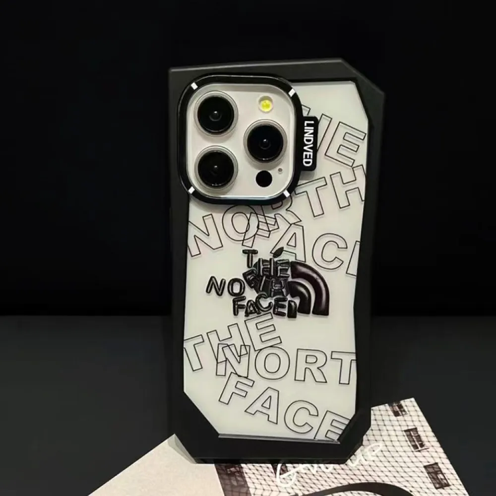 ノースフェイス ナイキ  流行 ファッション  iPhoneケース  スマホケース