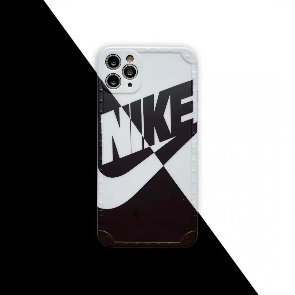 ナイキ  Nike   ファッション  iPhoneケース   スマホケース