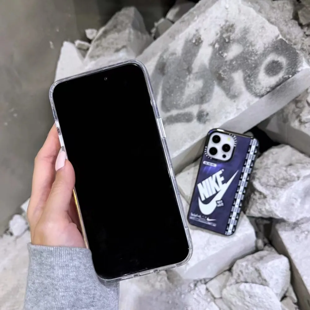 ナイキ  Nike  気質  流行  ファッション  iPhoneケース   スマホケース