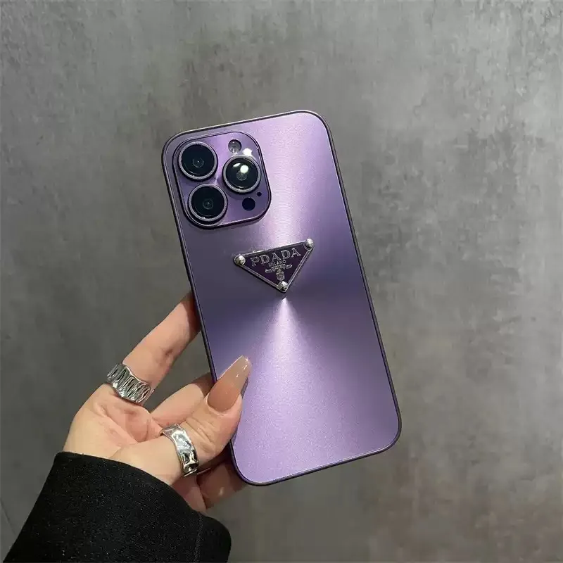 大人気 シンプル マット加工 おしゃれ 個性派 高級感 スマホケース