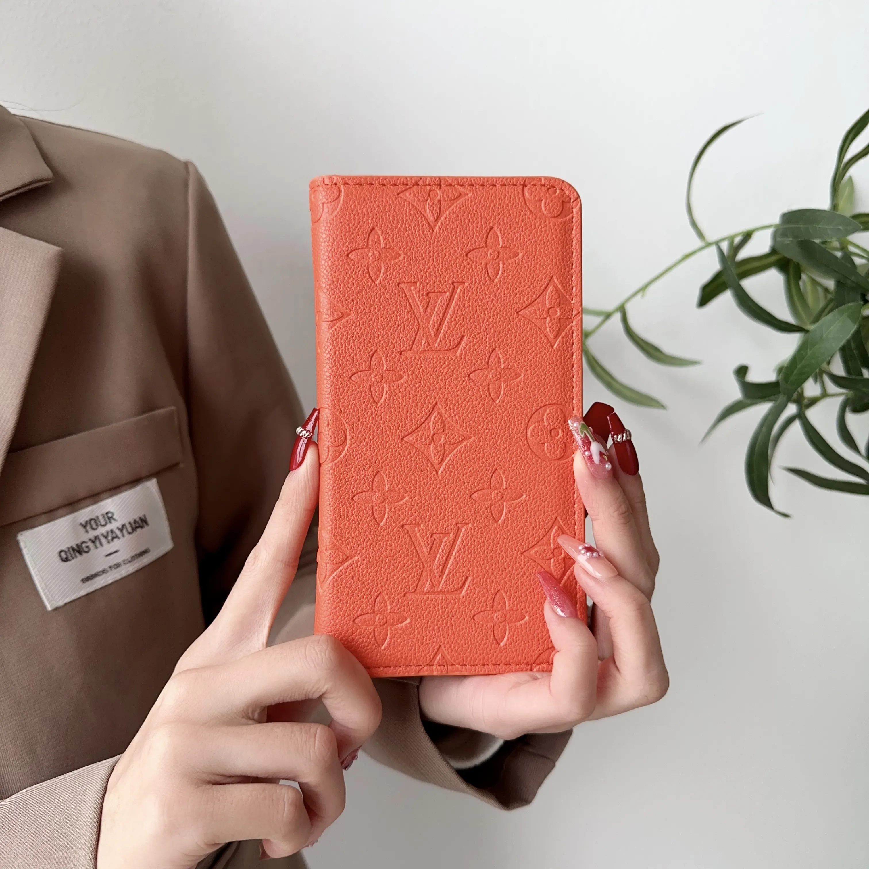 【お買い得商品】 iphone全機種対応  アイフォンケース PUレザー  無地  安心保護  女性大好き スマホケース